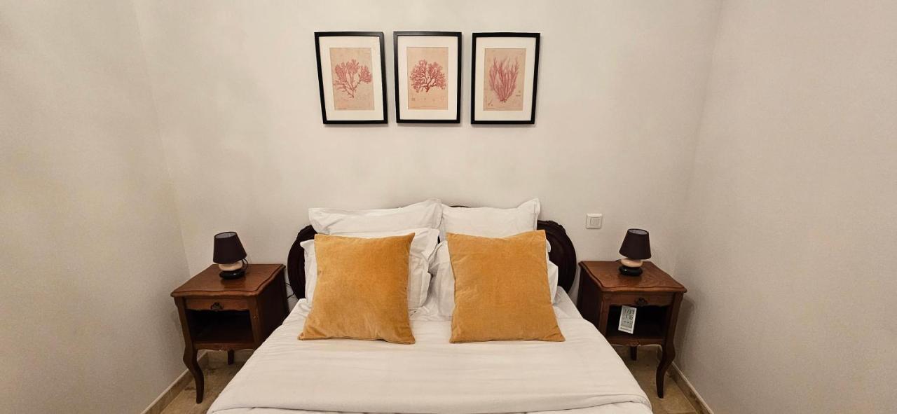 Bel & Ancien Appartement T3 Renove Dans Sartene Εξωτερικό φωτογραφία