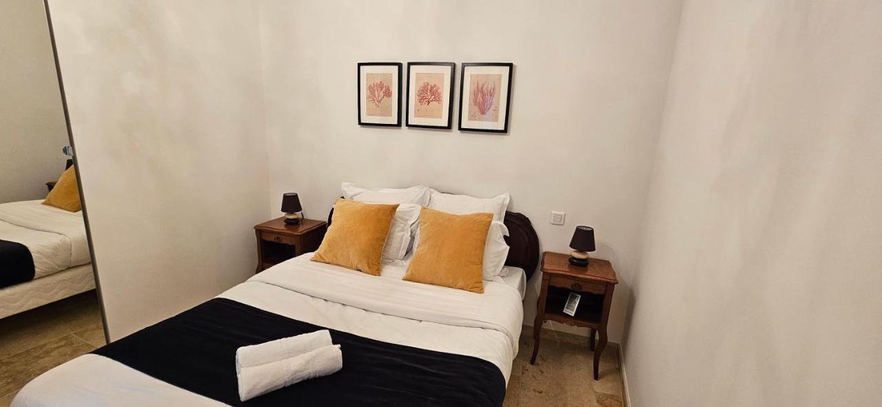 Bel & Ancien Appartement T3 Renove Dans Sartene Εξωτερικό φωτογραφία